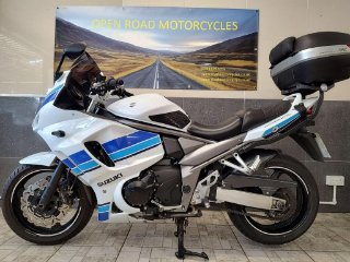 /photos/12391/3428f324-f564-4645-b3e1-2a100b467cfc_i320x240.jpg