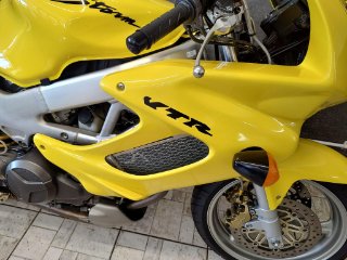 /photos/12391/39aa5708-0ba2-4b24-8117-ae77a7f11ada_i320x240.jpg